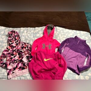 Girls Sweatshirts/Hoodies